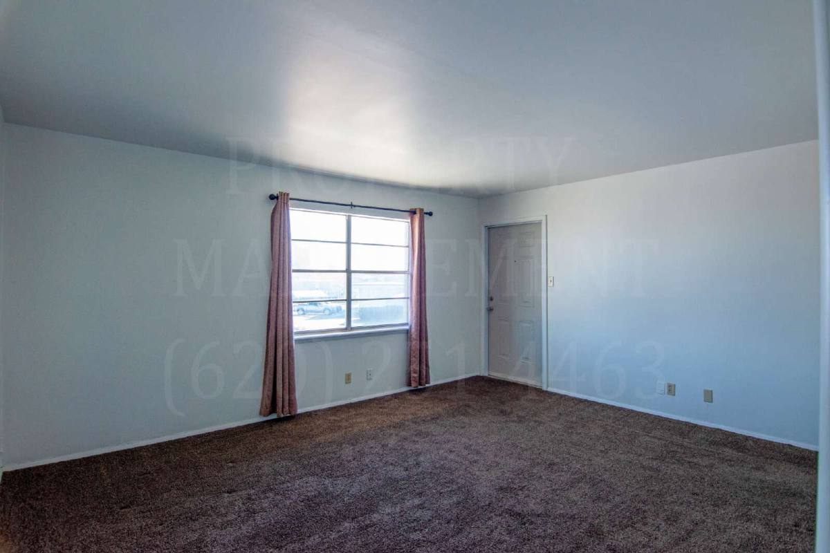 Apartment for rent at 403 W 9th St, Coffeyville, KS 67337