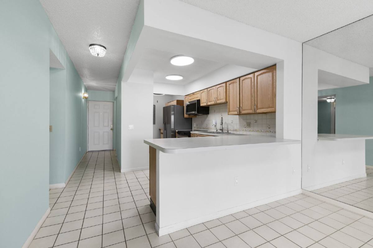 Condo for rent at 8711 Blind Pass Rd #302A, Saint Petersburg, FL 33706