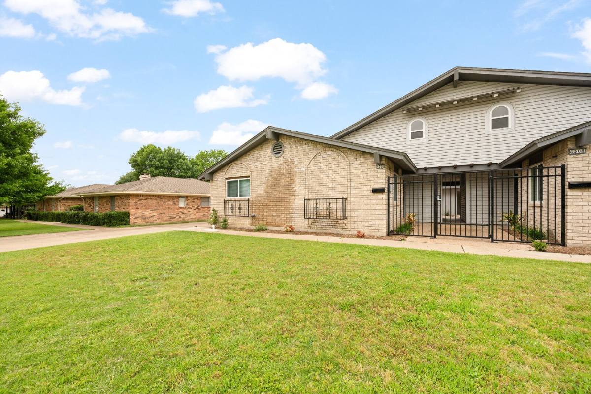 Apartment for rent at 4310 Gorman Dr, Fort Worth, TX 76132
