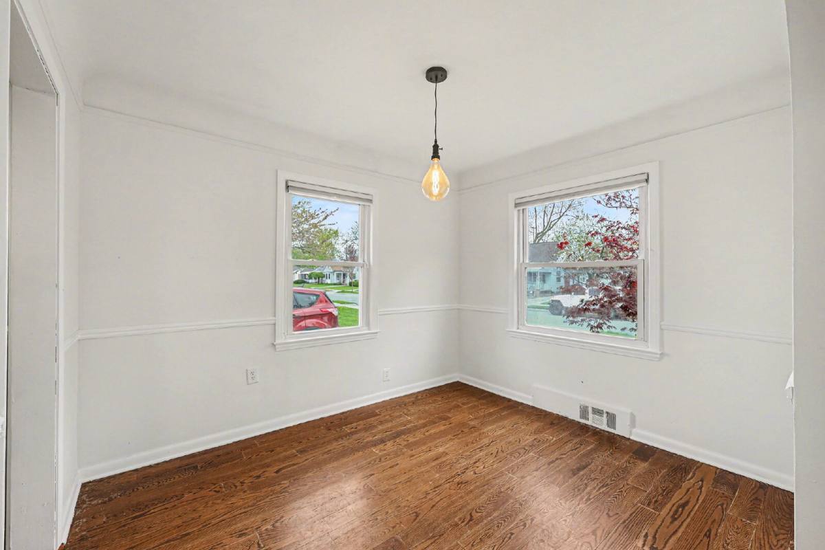 House for rent at 21727 California St, Saint Clair Shores, MI 48080