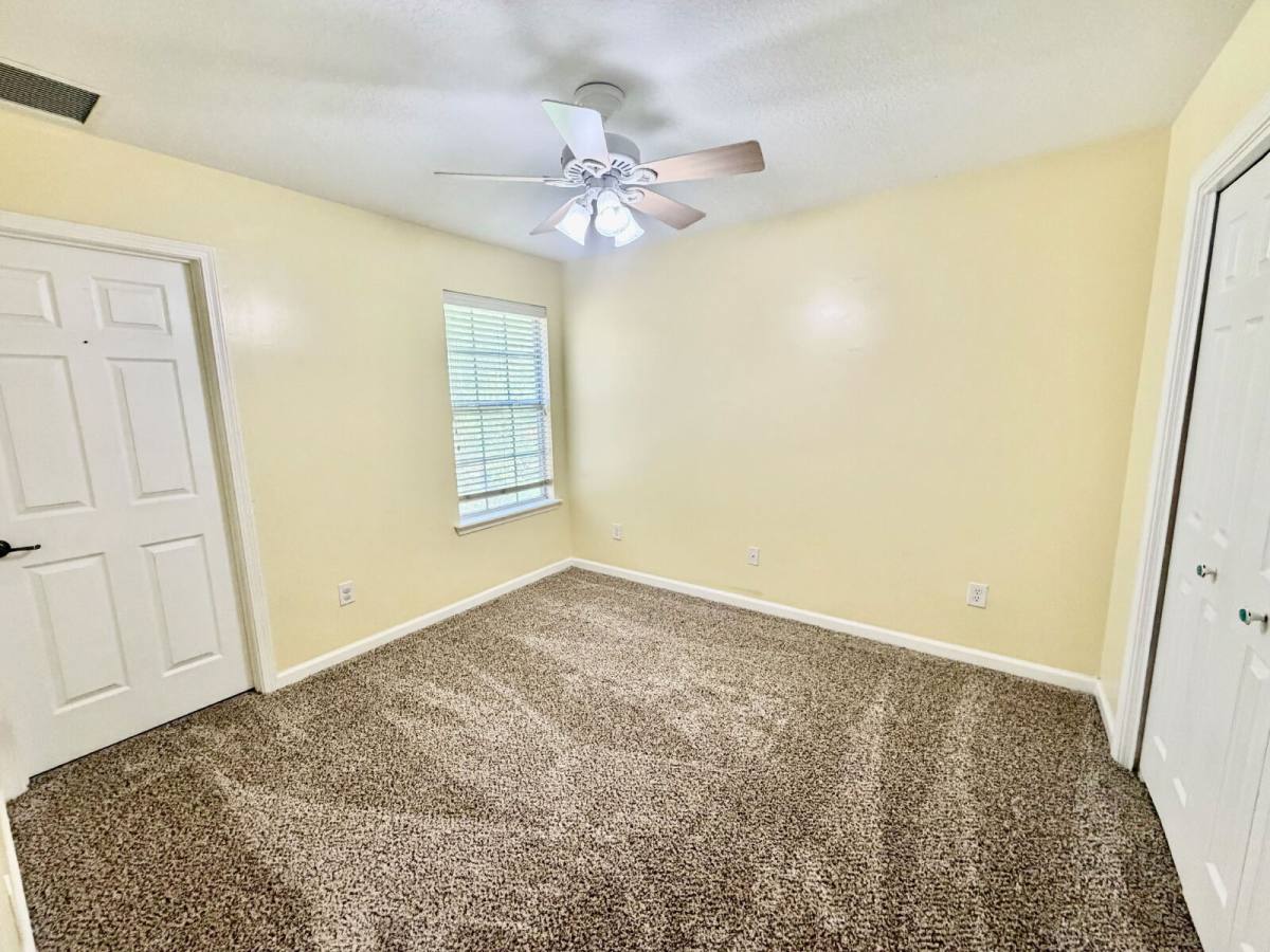 Townhouse for rent at 3654 Hartsfield Forest Circle, Jacksonville, FL 32277