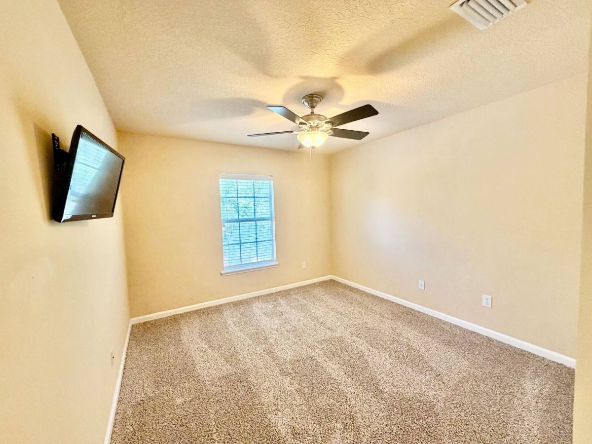 Townhouse for rent at 3654 Hartsfield Forest Circle, Jacksonville, FL 32277