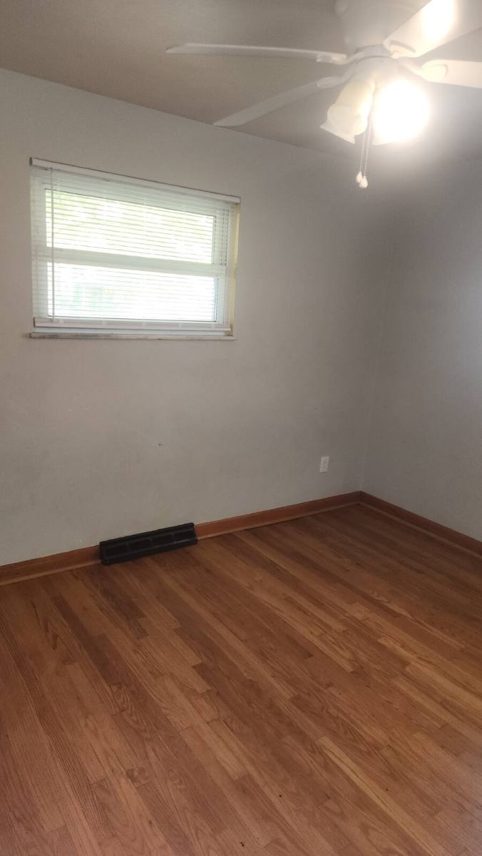 House for rent at 1125 Walker Ave, Saint Louis, MO 63138