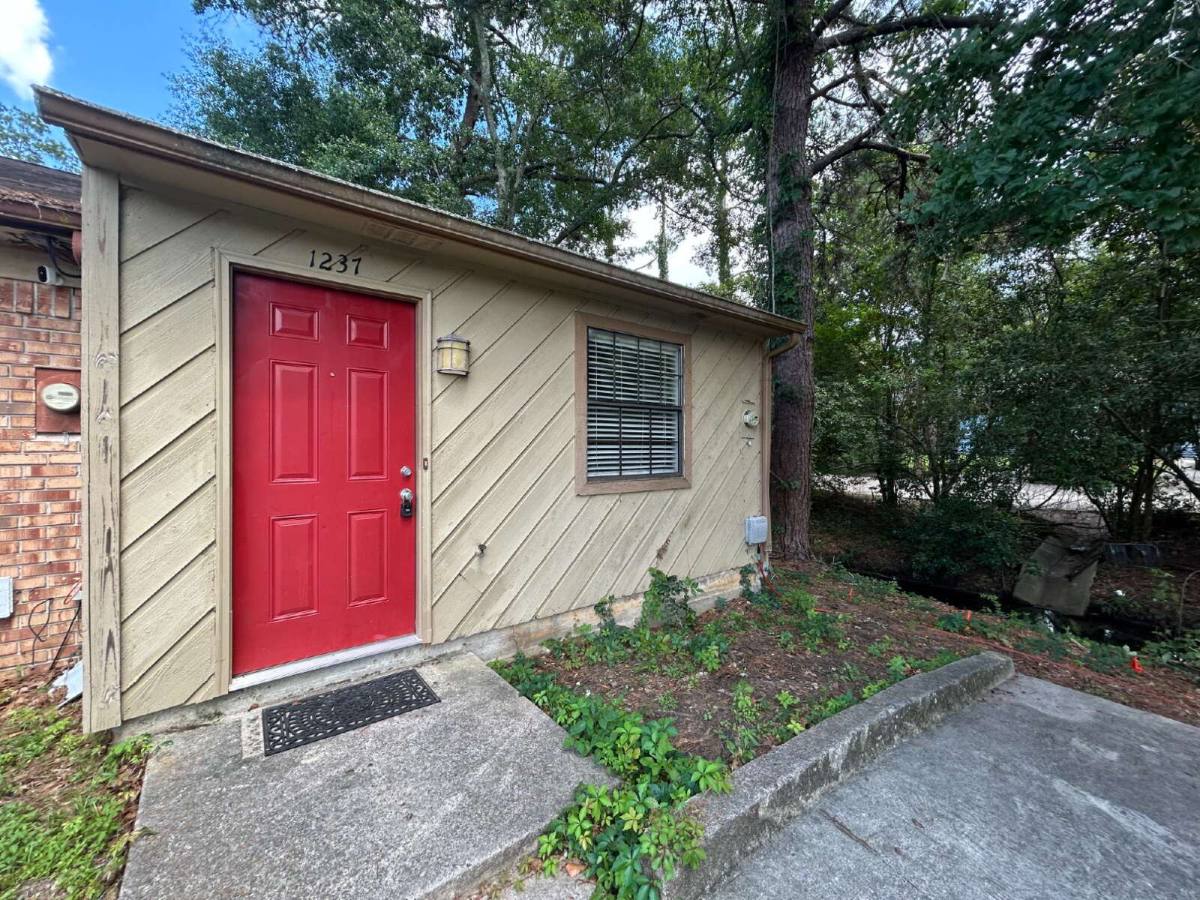 House for rent at 1237 Continental Court, Tallahassee, FL 32304
