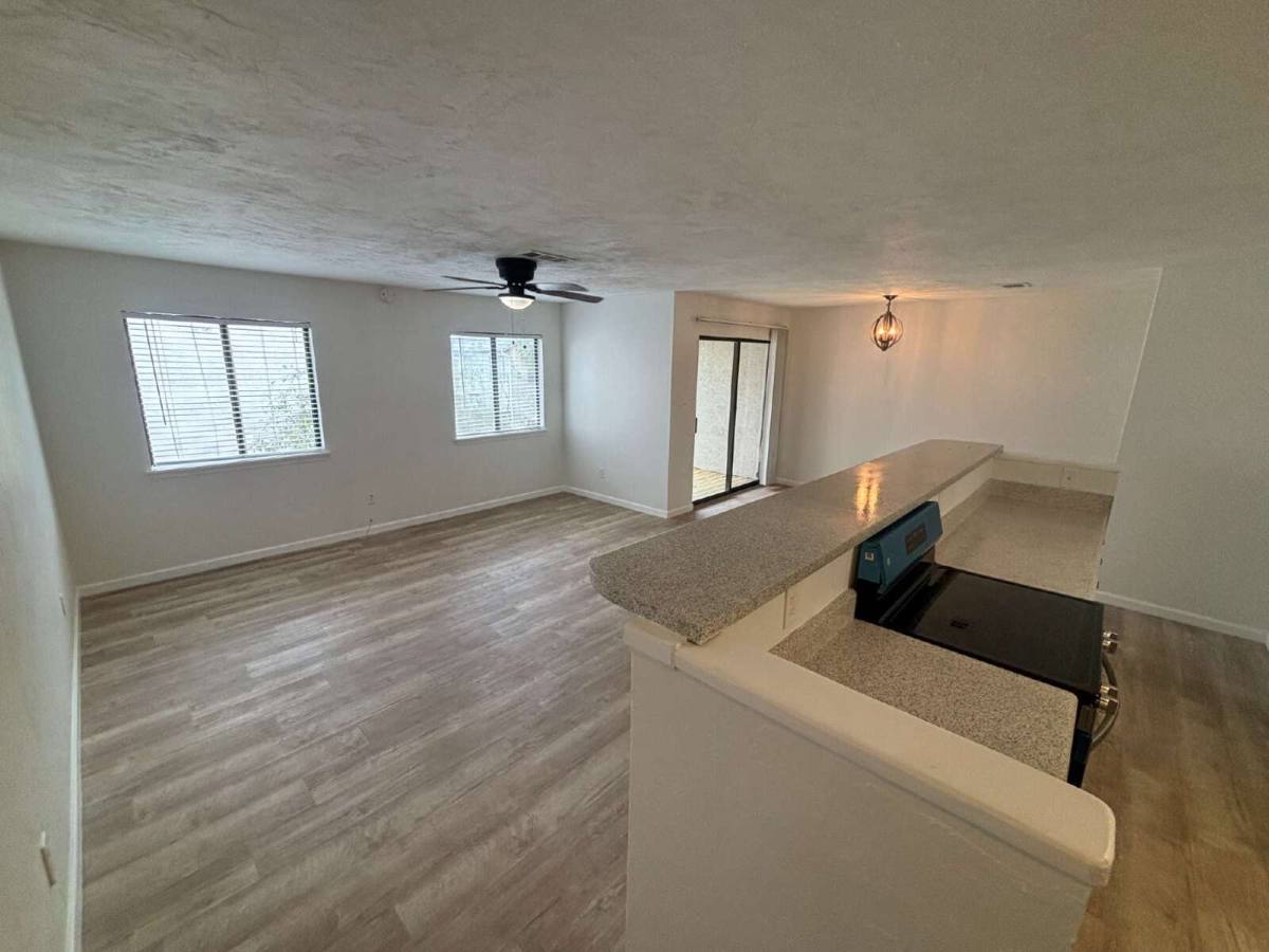 Townhouse for rent at 1339 Airport Dr #H-9, Tallahassee, FL 32304