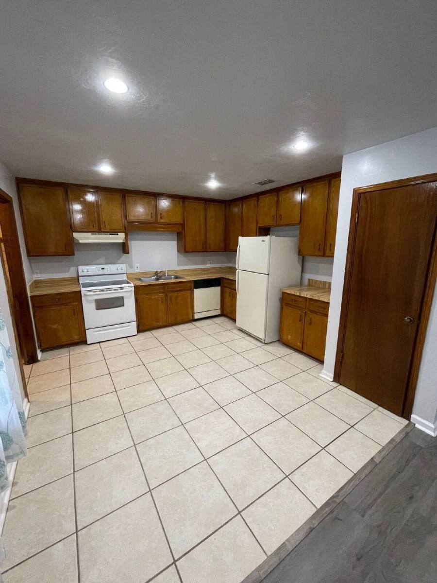 Townhouse for rent at 5722 Lumberjack Lane, Tallahassee, FL 32303