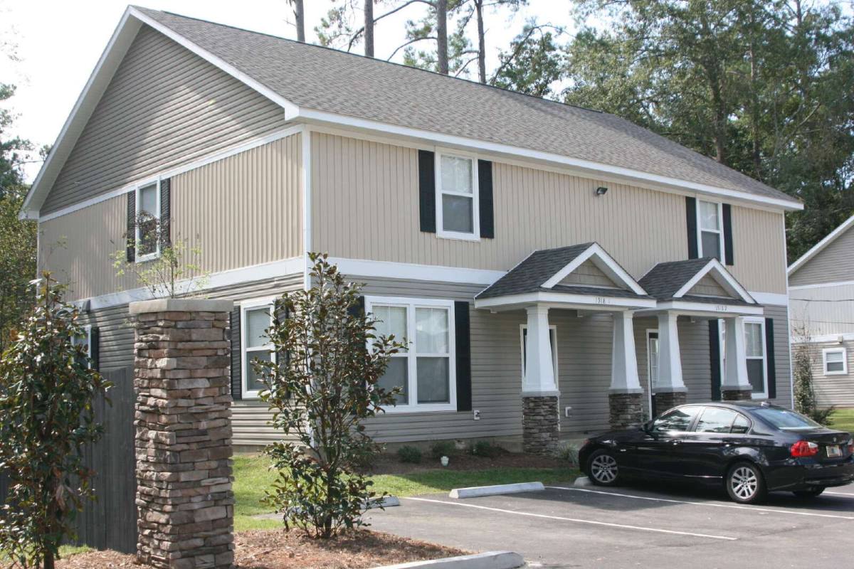 Townhouse for rent at 1518-2 High Rd #A, Tallahassee, FL 32304