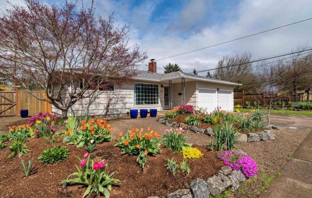 House for rent at 2691 Forrester Way, Eugene, OR 97401