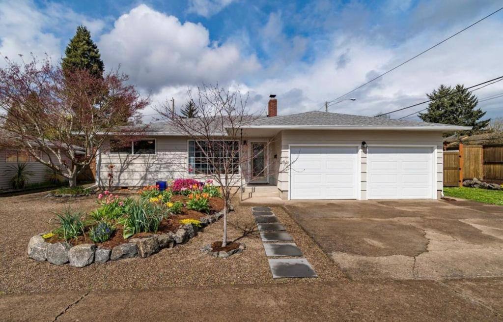 House for rent at 2691 Forrester Way, Eugene, OR 97401