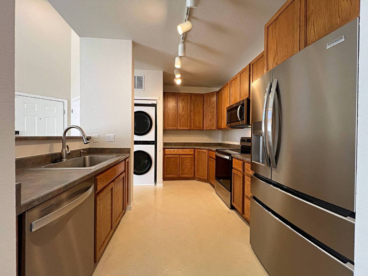 Condo for rent at 3865 S Dayton St #302, Aurora, CO 80014