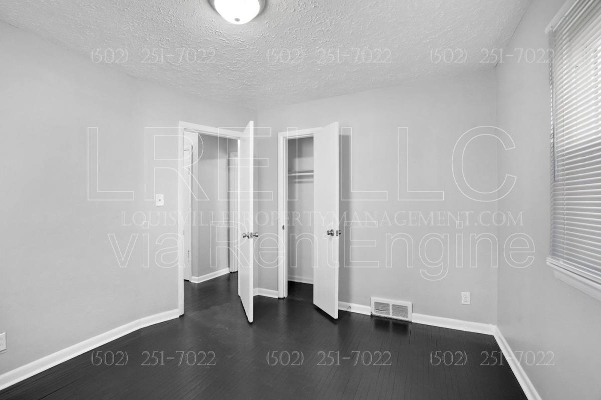 House for rent at 803 Cecil Ave, Louisville, KY 40211