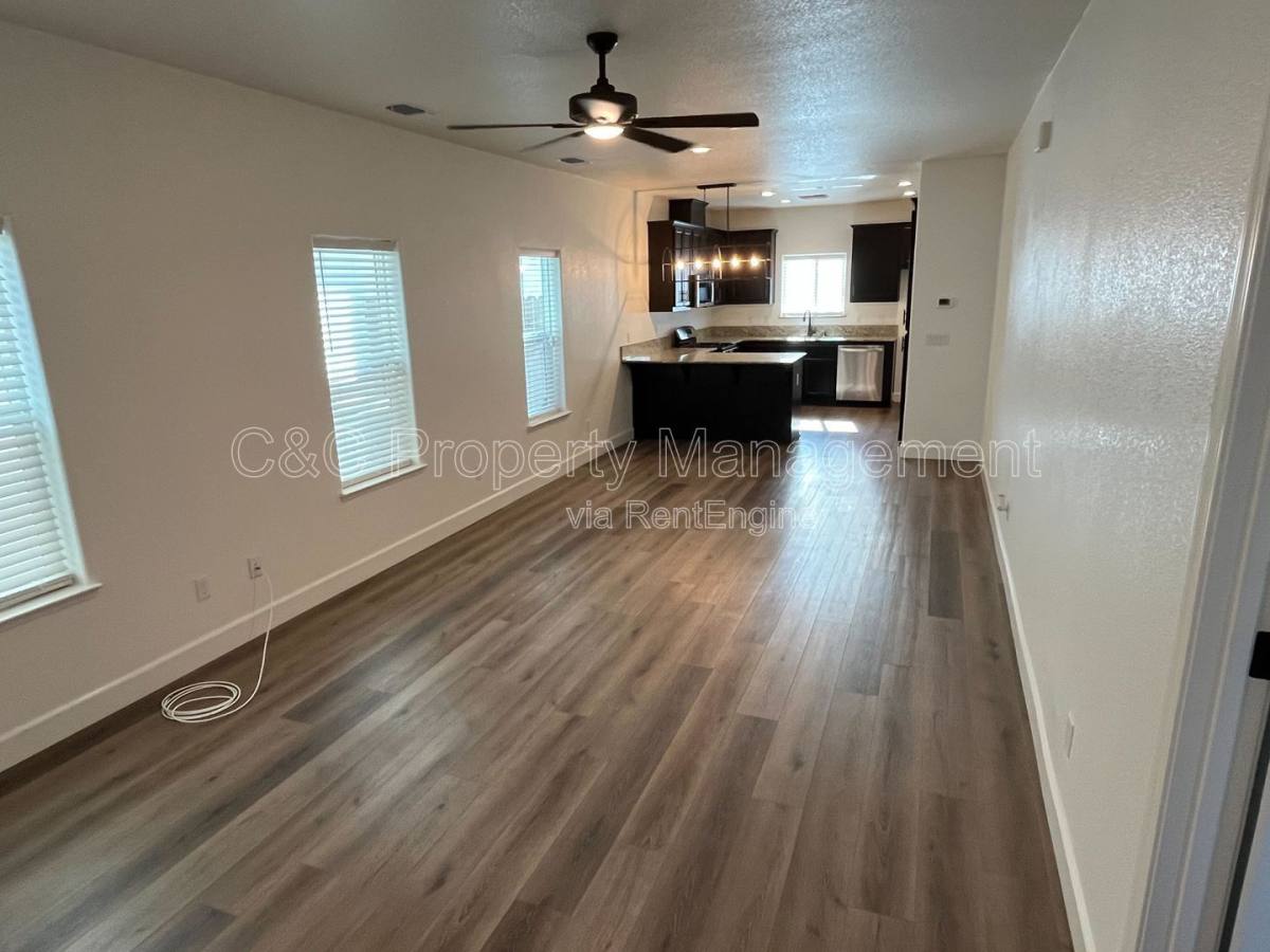 House for rent at 5078 Palisade Ave, Merced, CA 95348