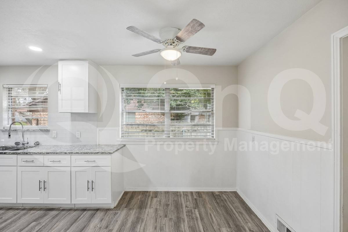 House for rent at 9007 Sweetwater Dr, Dallas, TX 75228