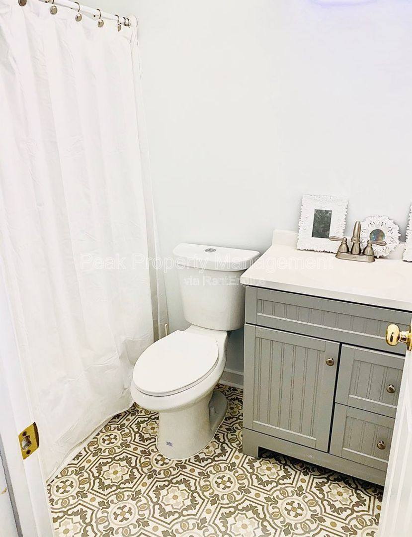 House for rent at 117 E 13th St, Richmond, VA 23224