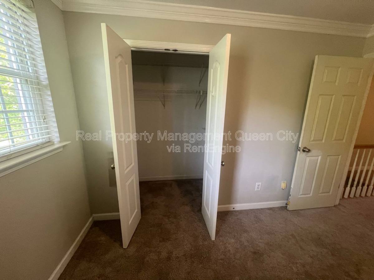 Apartment for rent at 1224 Green Oaks Lane #B, Charlotte, NC 28205