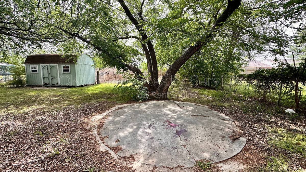 House for rent at 6808 NW 59th St, Bethany, OK 73008