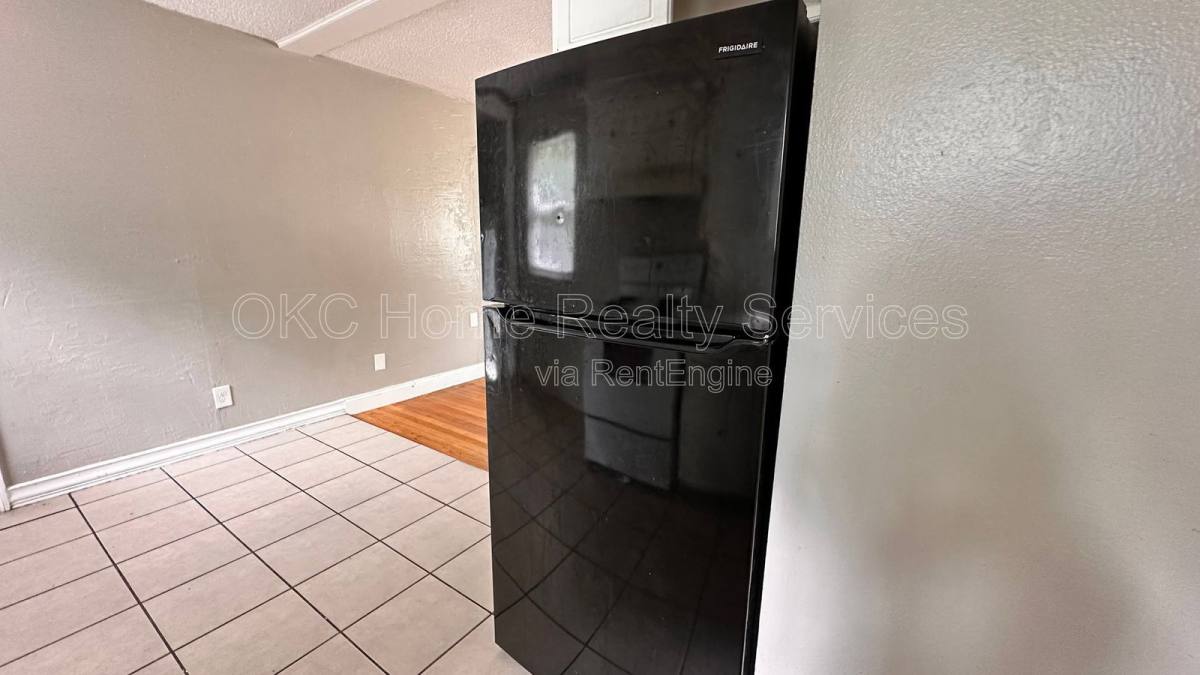 6808 NW 59th St, Bethany, OK 73008 - House for Rent - Image 9