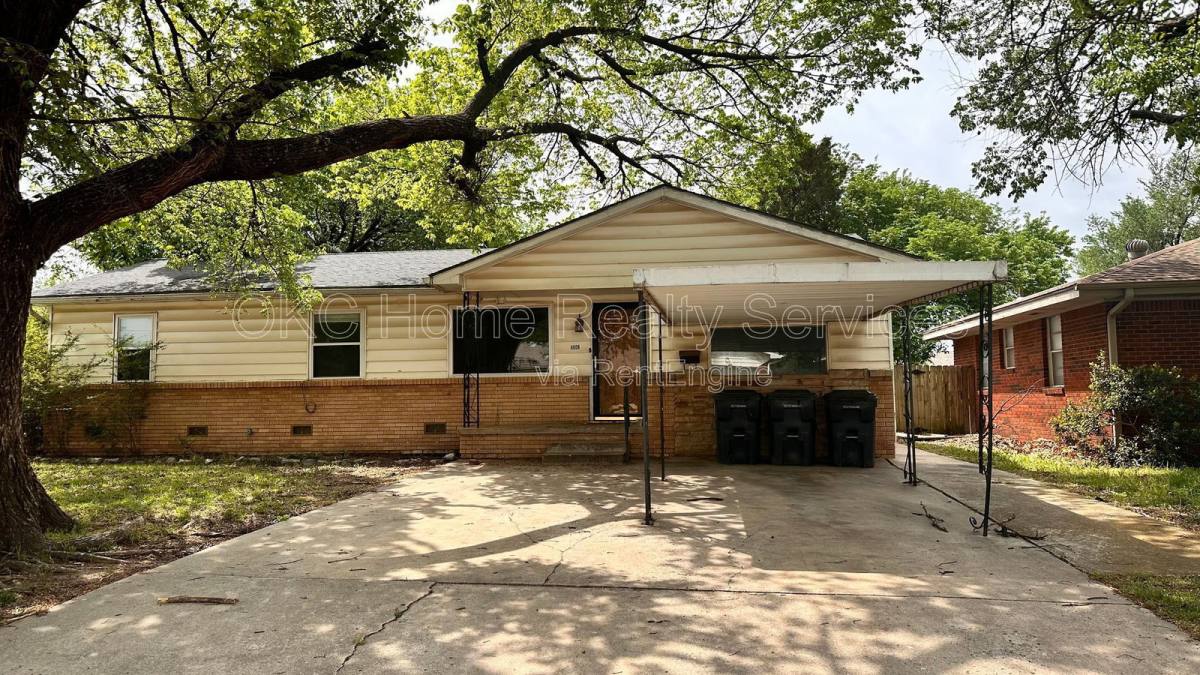 House for rent at 6808 NW 59th St, Bethany, OK 73008