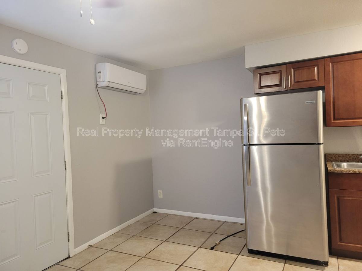 Apartment for rent at 404 W Amelia Ave #C, Tampa, FL 33602