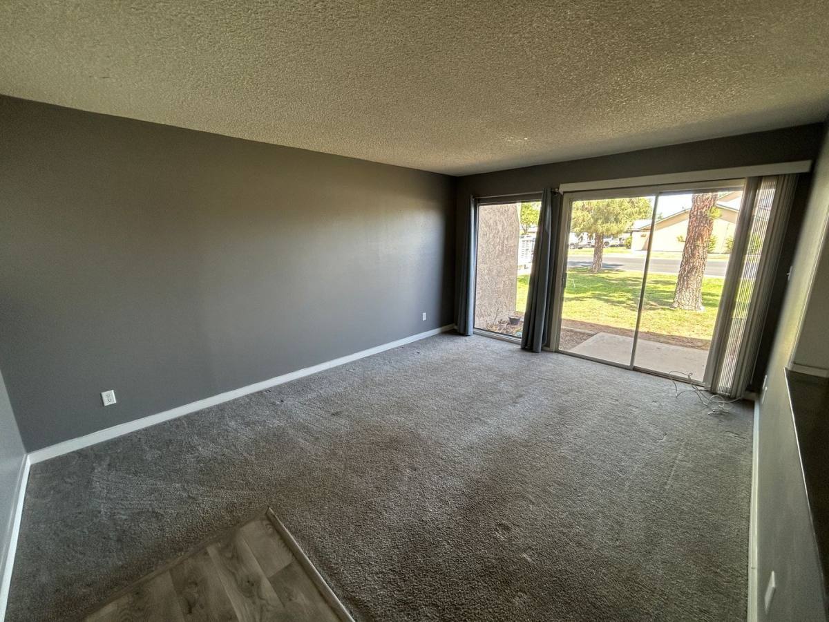 Townhouse for rent at 4501 W Continental Dr, Glendale, AZ 85308