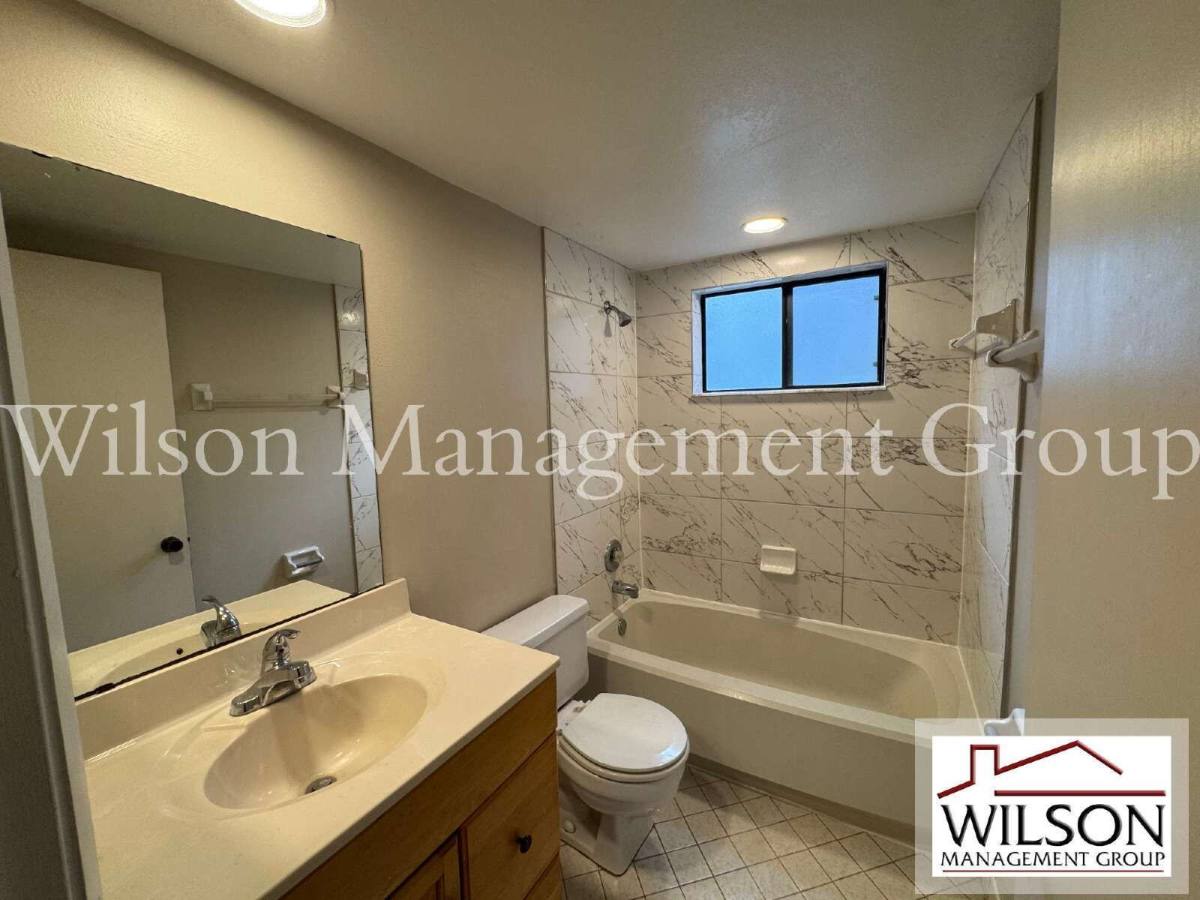 Condo for rent at 2365 Oak Park Way, Orlando, FL 32822