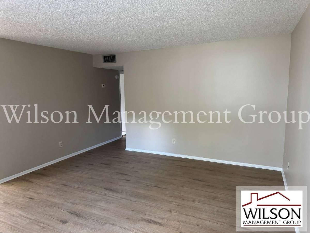 Condo for rent at 2365 Oak Park Way, Orlando, FL 32822
