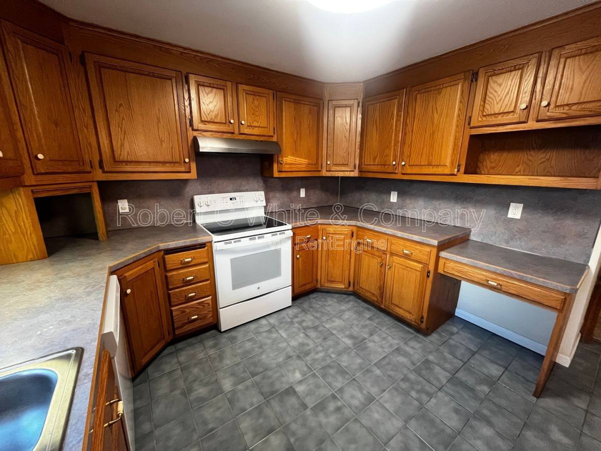 Apartment for rent at 92 Water St #1, Southington, CT 06489