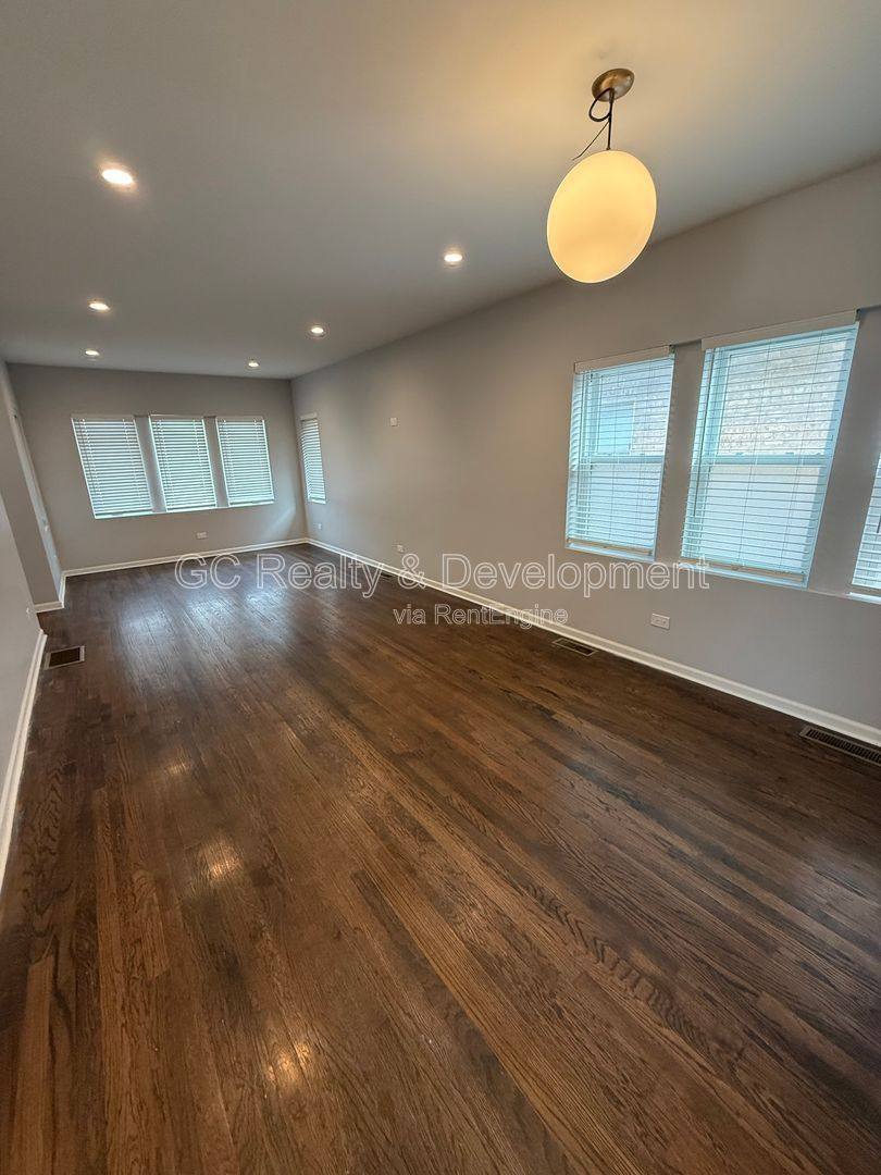 House for rent at 2036 S 1st Ave, Maywood, IL 60153