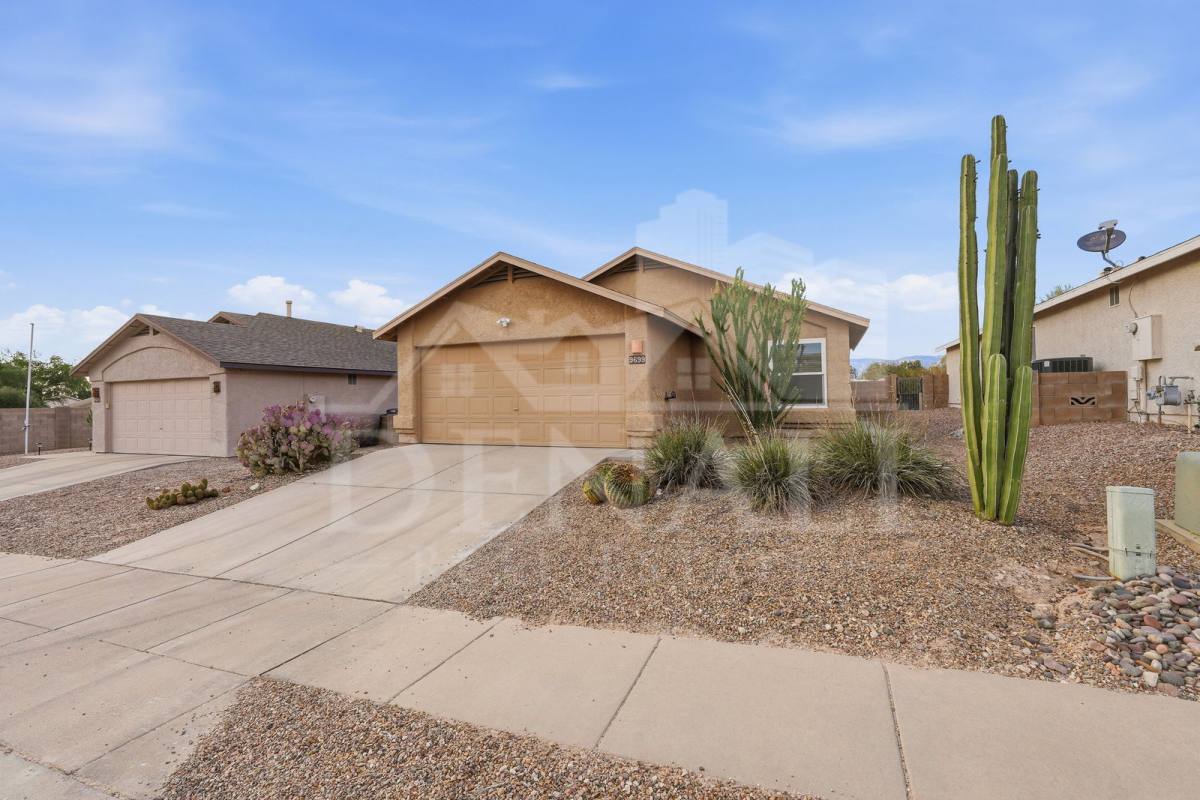 House for rent at 9699 E Vendela St, Tucson, AZ 85748