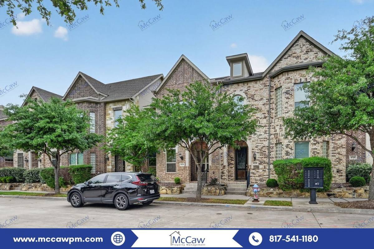 Townhouse for rent at 4224 Riverside Dr, Flower Mound, TX 75028