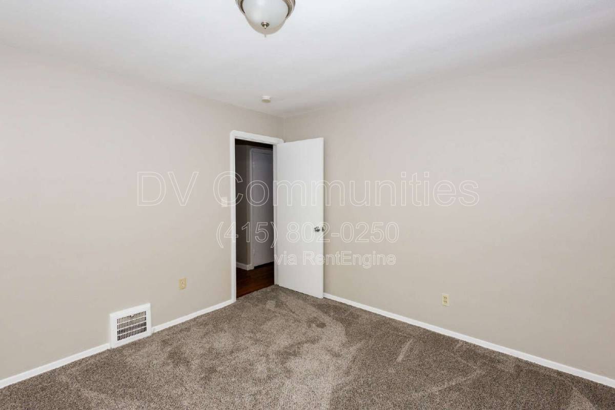 House for rent at 19001 Nitra Ave, Maple Heights, OH 44137