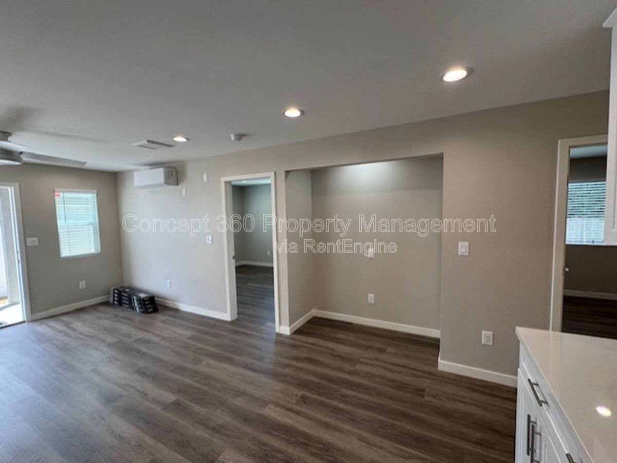 Apartment for rent at 254 Quincy Ave, Long Beach, CA 90803