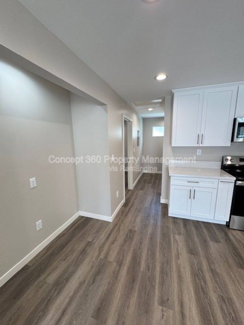 Apartment for rent at 254 Quincy Ave, Long Beach, CA 90803