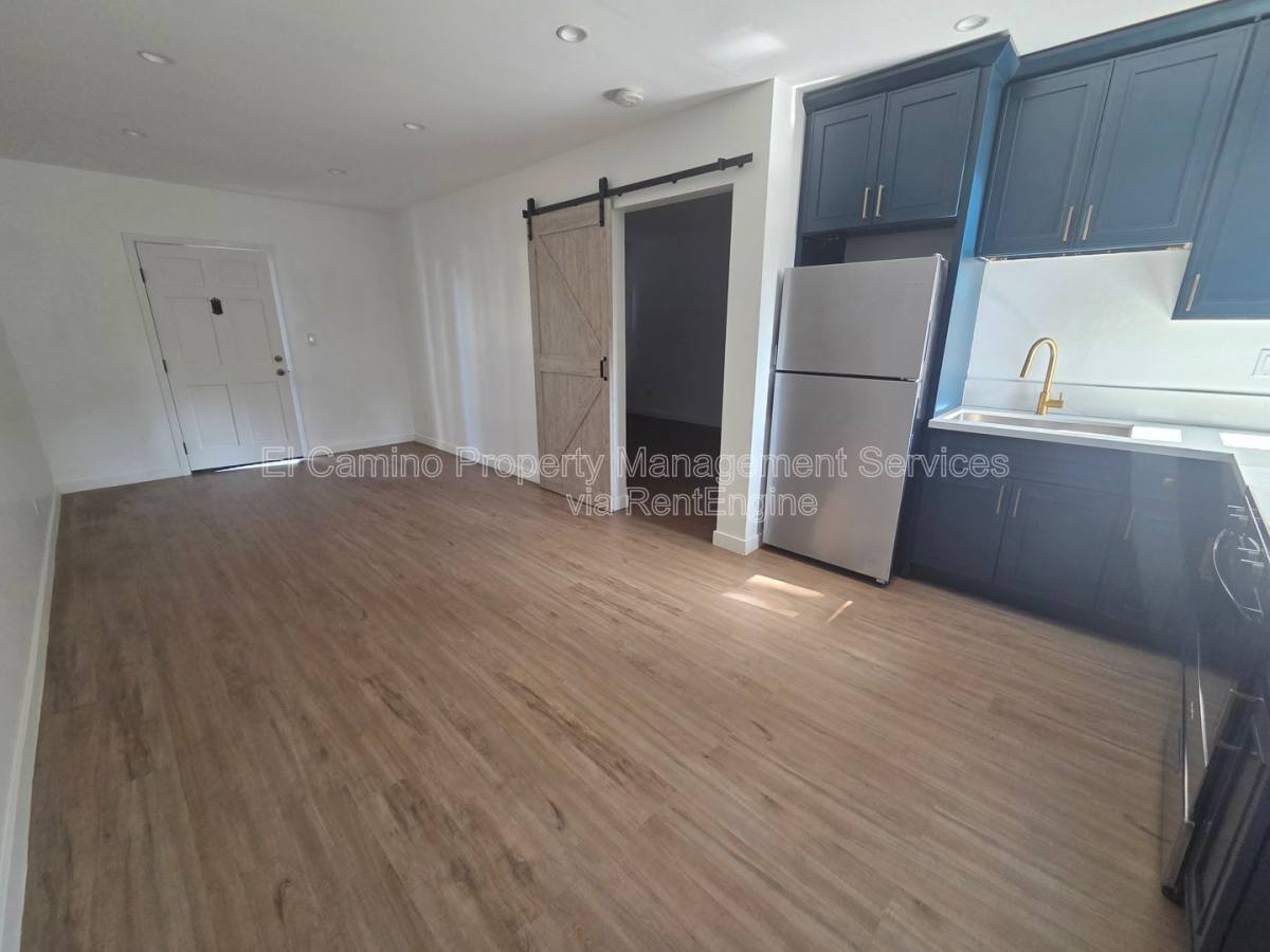 Apartment for rent at 425 E Wellington Ave #1108, Santa Ana, CA 92701
