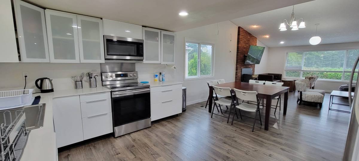 House for rent at 8029 240th St SW, Edmonds, WA 98026