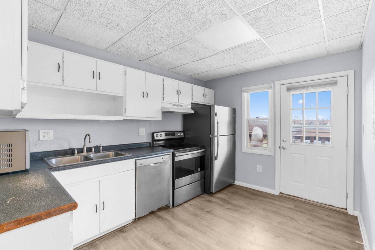 Apartment for rent at 404 N Superior St #3, Albion, MI 49224