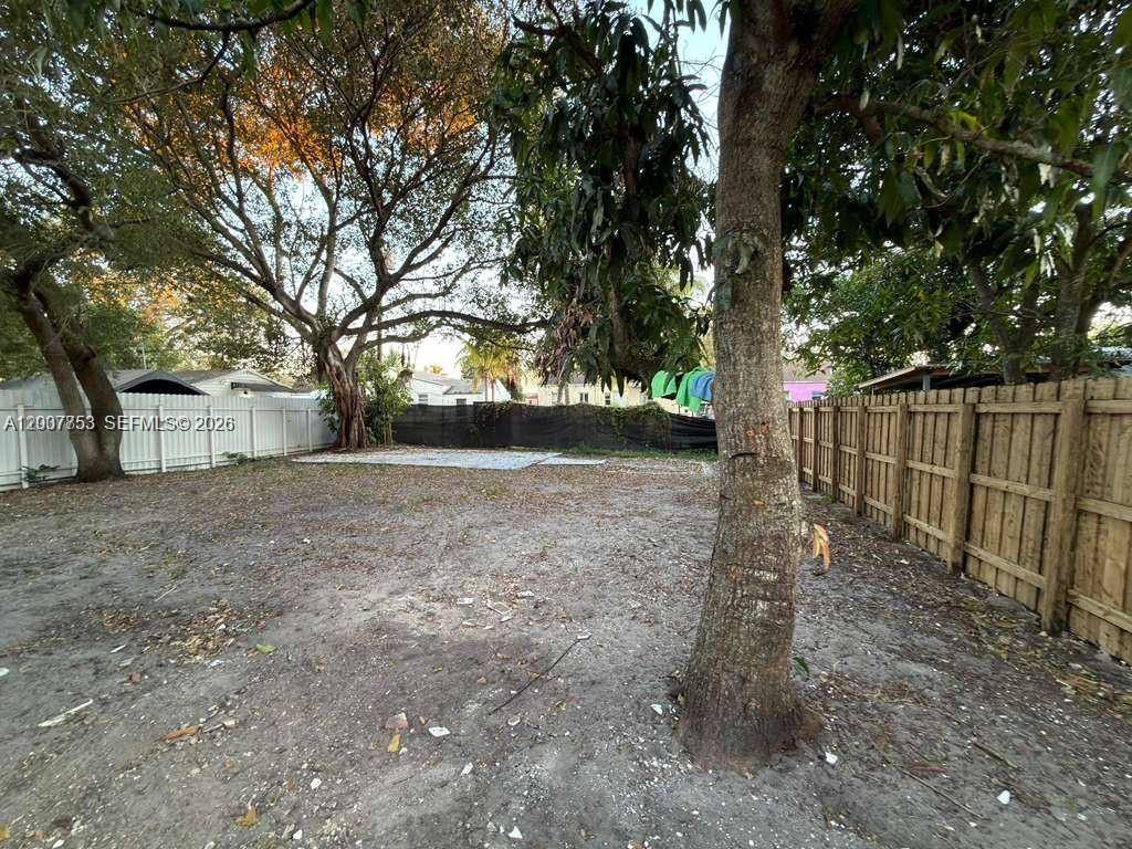House for rent at 854 NW 76th St, Miami, FL 33150