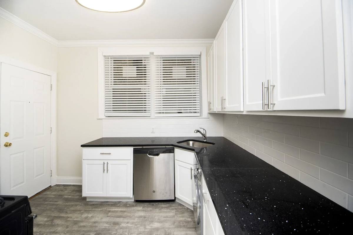 Apartment for rent at 1132 Maple Ave #2, Evanston, IL 60202