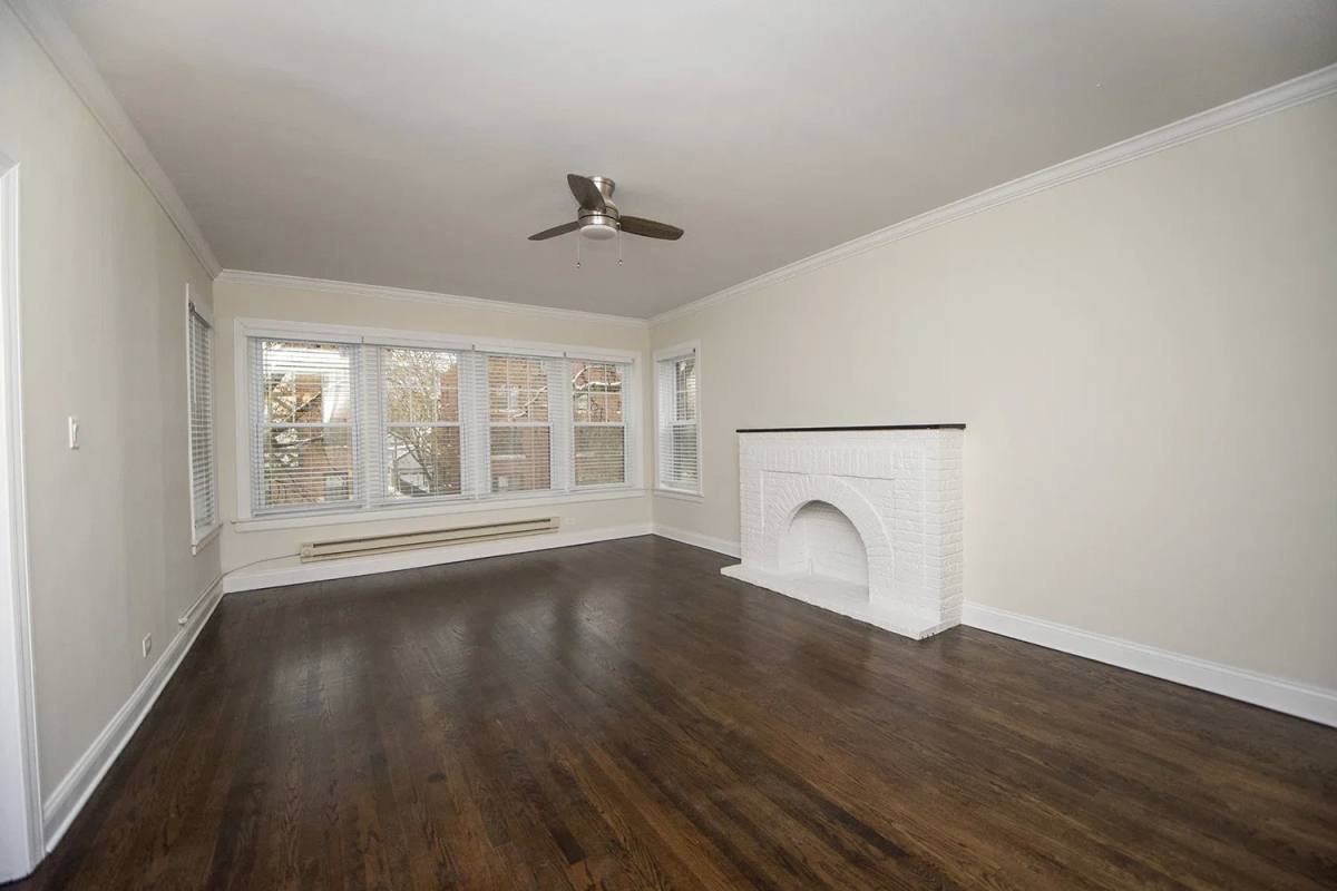 Apartment for rent at 1132 Maple Ave #2, Evanston, IL 60202