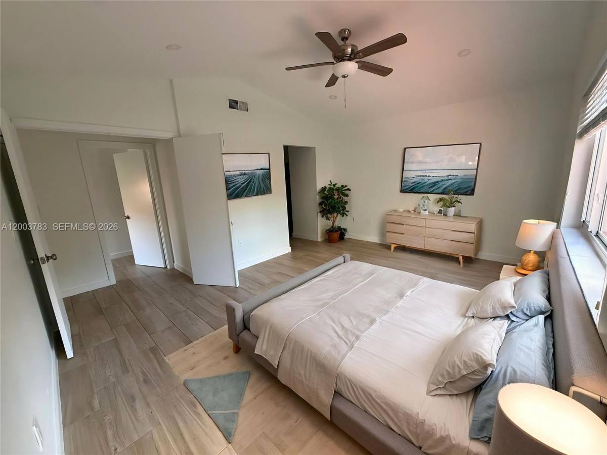Townhouse for rent at 10944 SW 75th Terrace #O, Miami, FL 33173