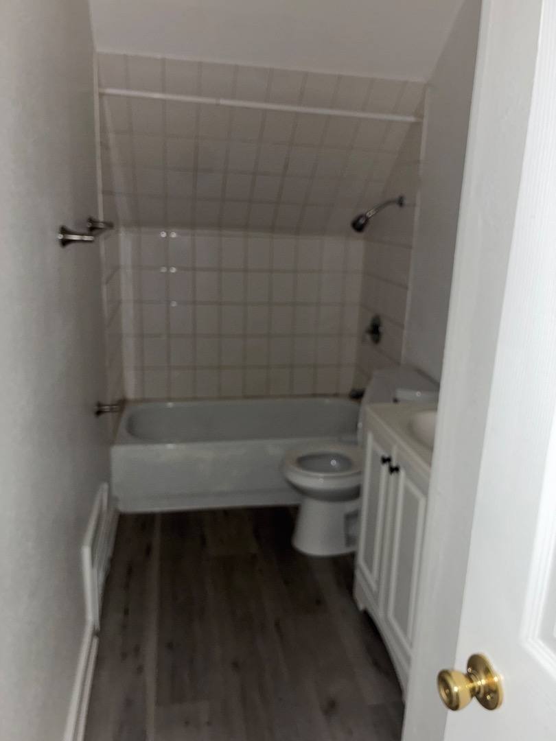 Apartment for rent at 2166 S 6th St, Milwaukee, WI 53215