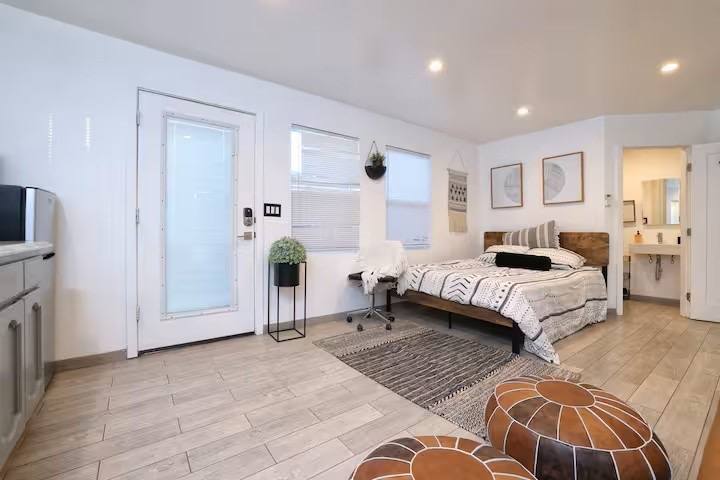 Apartment for rent at 2039 E 8th St #CASITA, Tucson, AZ 85719