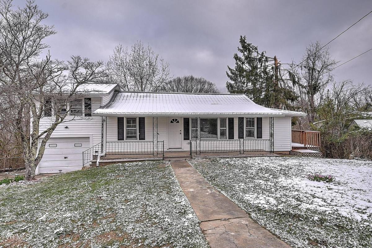 House for rent at 1570 Granby Rd, Kingsport, TN 37660