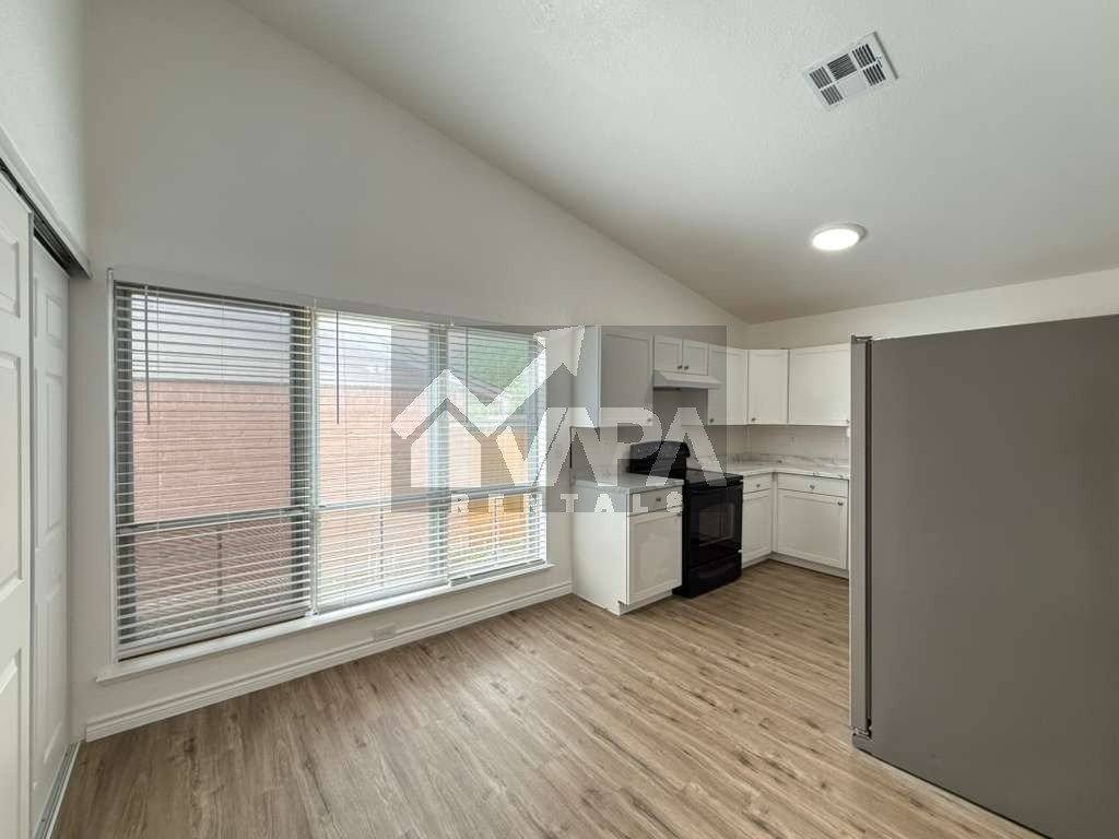 House for rent at 7729 Narrow Pass Dr, San Antonio, TX 78233