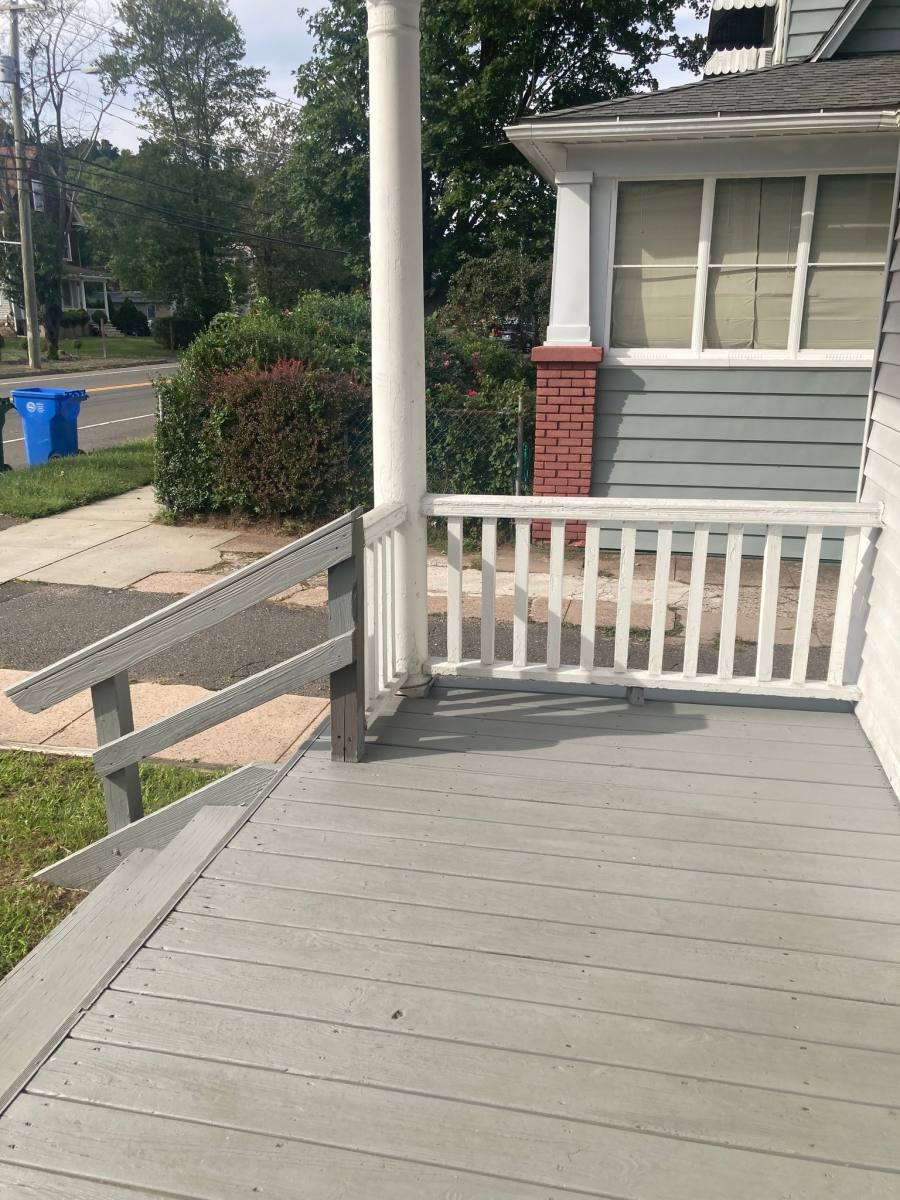 Apartment for rent at 1887 State St, Hamden, CT 06517