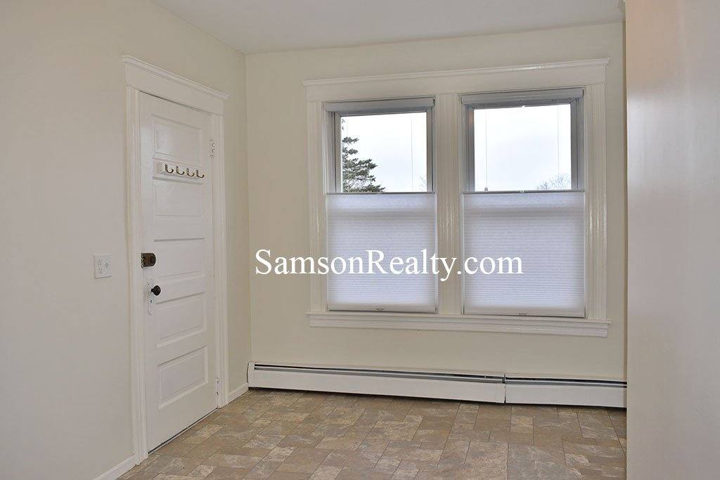 Apartment for rent at 172 Glenwood Ave #2, Pawtucket, RI 02860