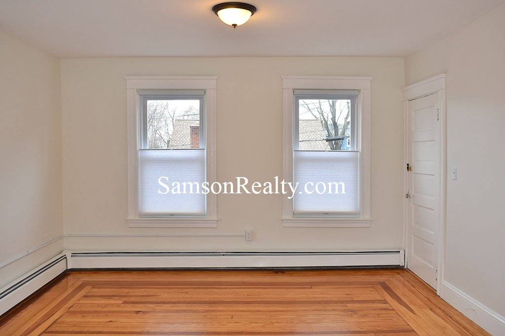 Apartment for rent at 172 Glenwood Ave #2, Pawtucket, RI 02860