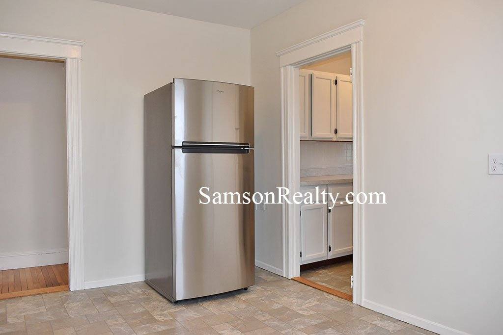 Apartment for rent at 172 Glenwood Ave #2, Pawtucket, RI 02860