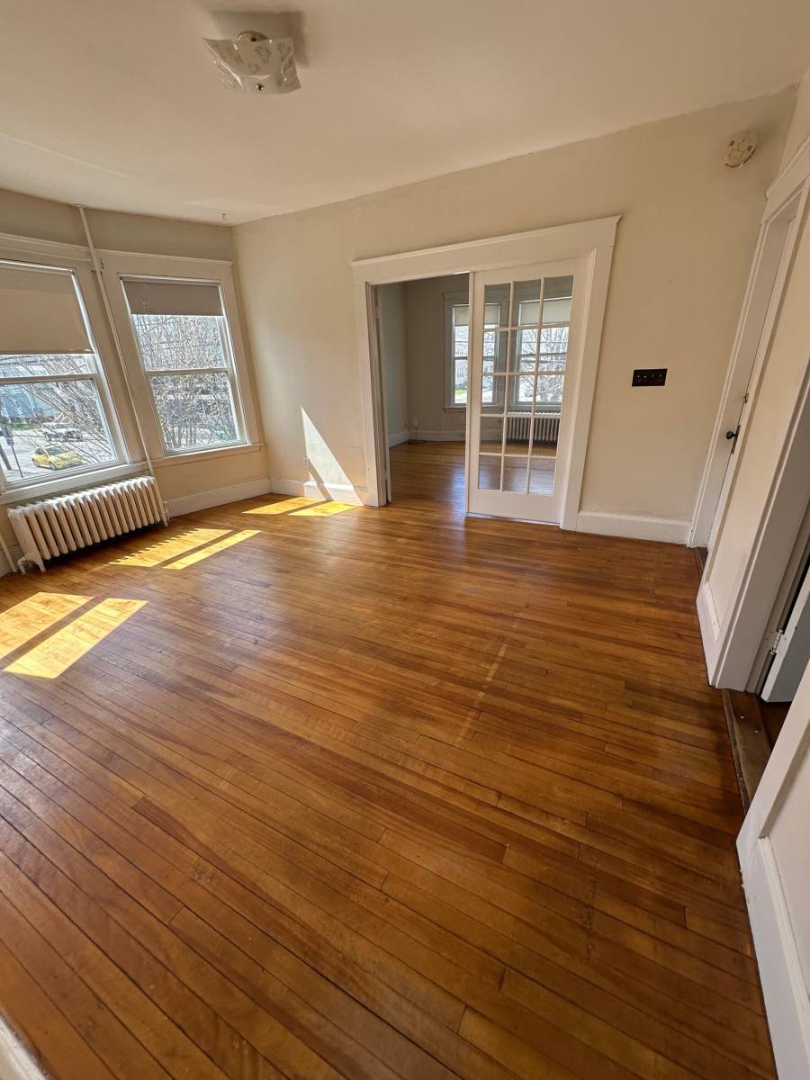 Apartment for rent at 213 Pine St #2, Lewiston, ME 04240