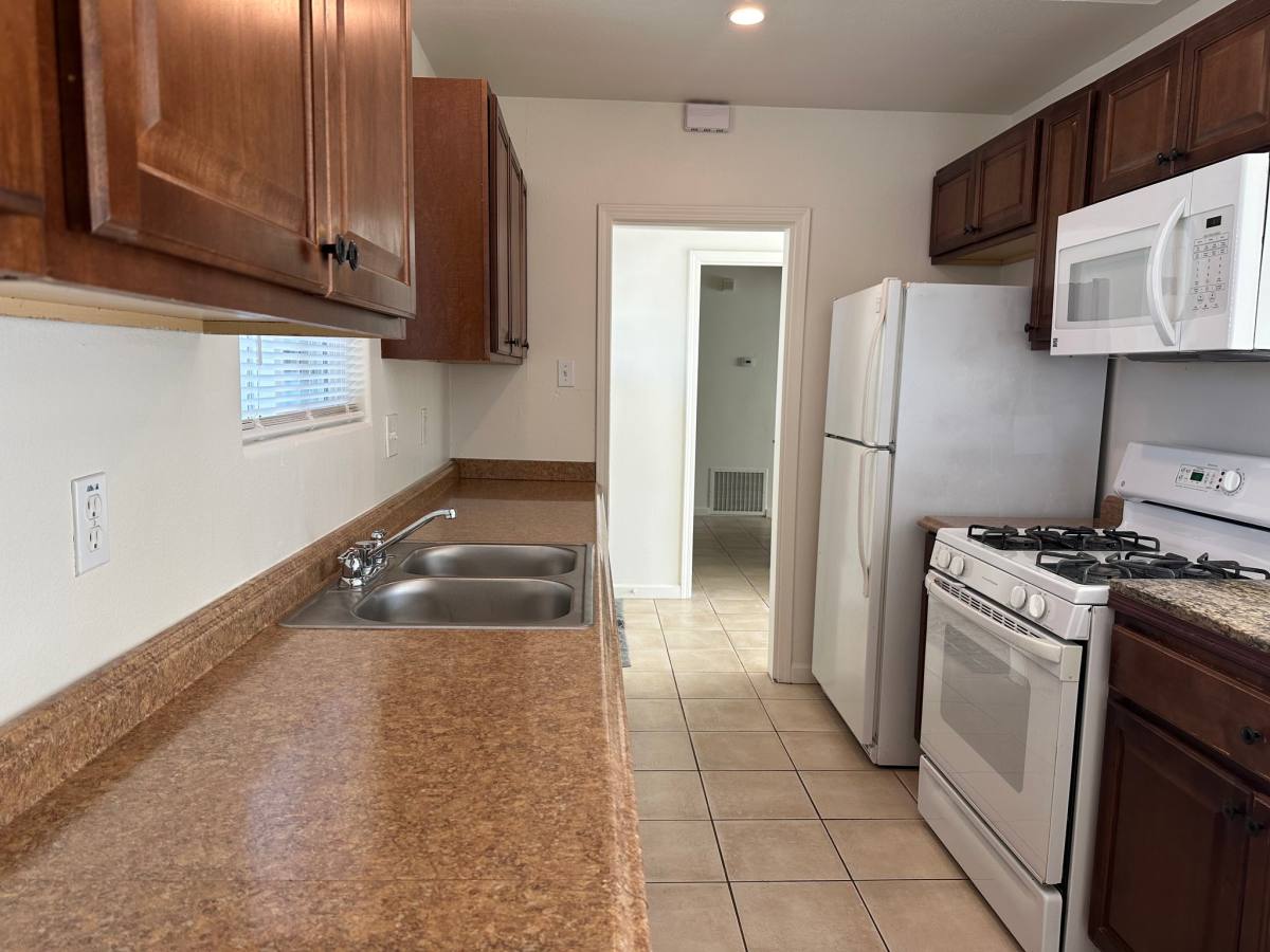 House for rent at 44900 Rubidoux St, Indio, CA 92201